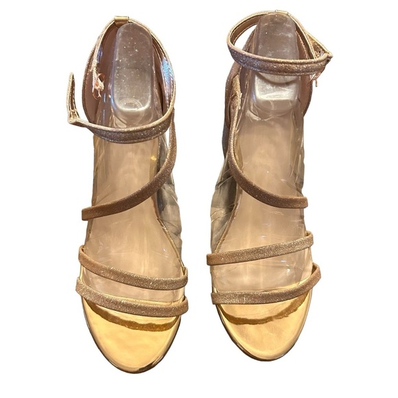 Journee Collection Bella  Rose Gold Sandal size 7 - Picture 3 of 11